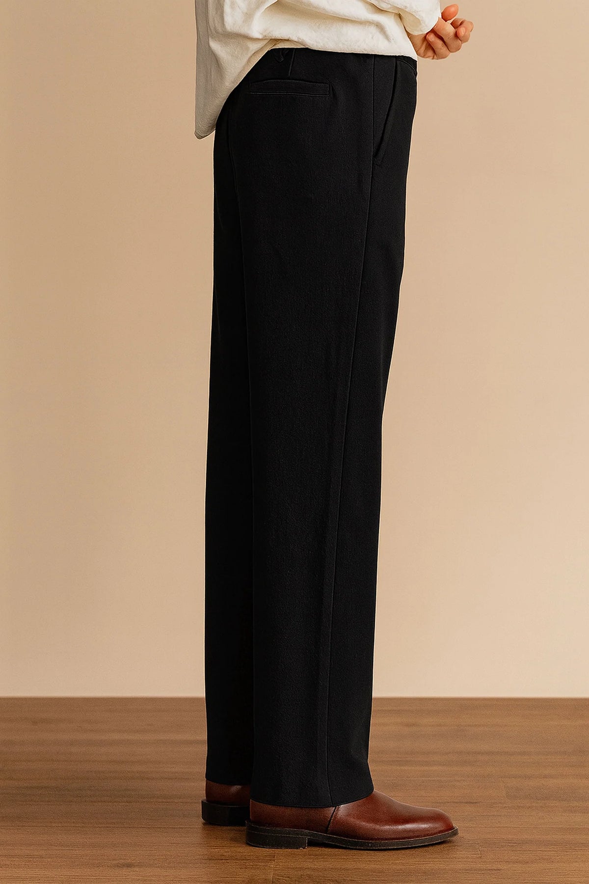Men Straight Fit Pants-Black