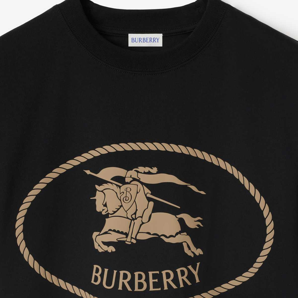 BURBERRY CLASSIC BLACK T-SHIRT